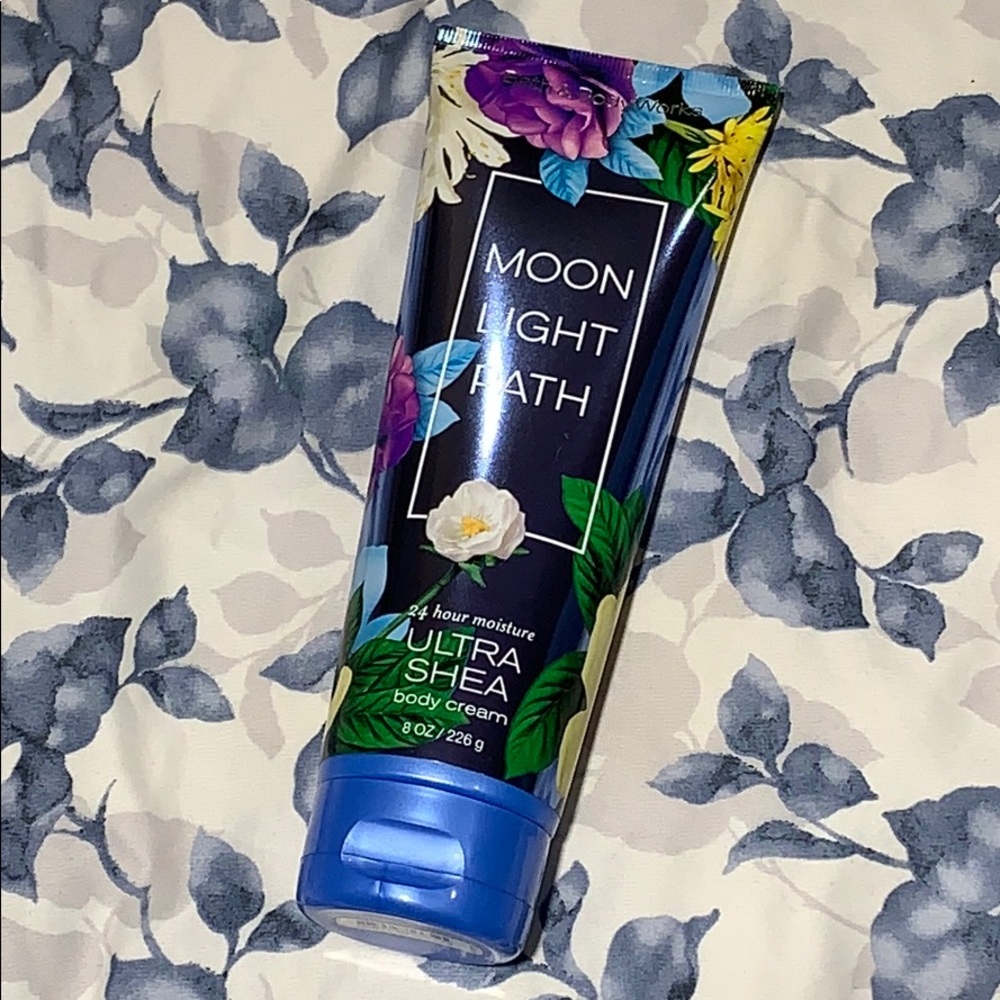 Bath & Body Works ultra shea body cream